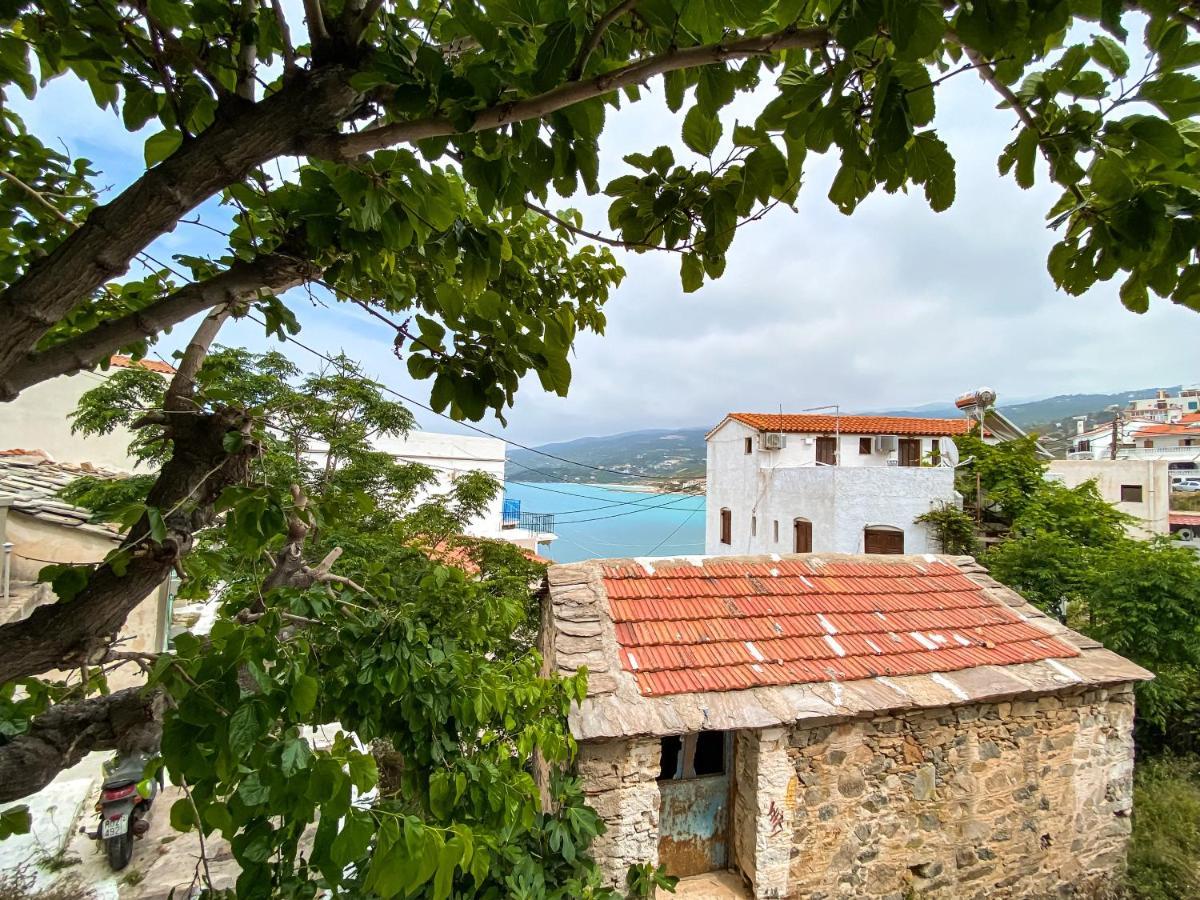 Apartment Sea View Ikarias No2 *