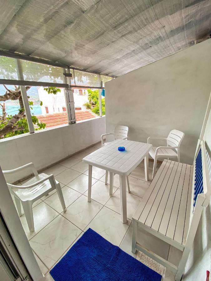 Sea View Ikarias No2